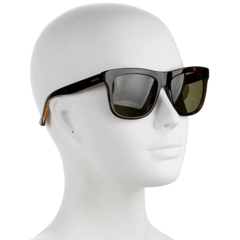 GUCCI Wayfarer Tinted Sunglasses